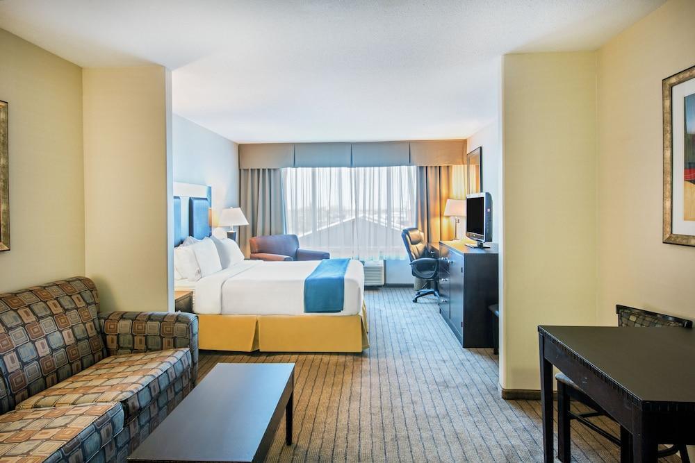 Ramada By Wyndham Prince Albert Extérieur photo